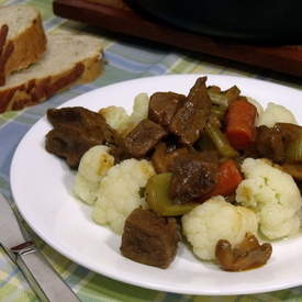 Chunky Beef Stew with Cauliflower
