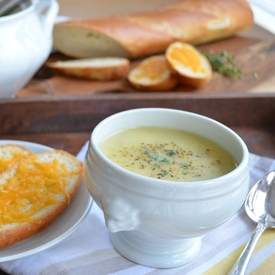 Golden Potato-Leek Soup