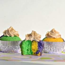 Mardi Gras Cupcakes