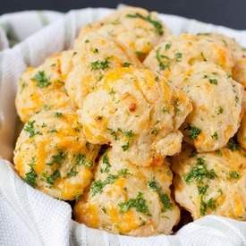 Red Lobster Cheddar Bay Biscuits