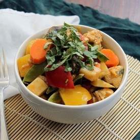 Thai Chicken Curry with Potatoes and Carrots