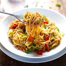 Stir Fried Noodles with Garlic Ginger Sauce