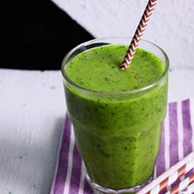 Lamb Lettuce Green Smoothie