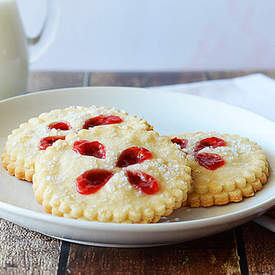 Strawberry Rhubarb Hand Pies