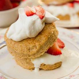 Healthy Strawberry Shortcakes