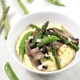 Goat's cheese polenta with asparagus and portobell