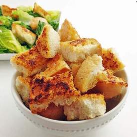 Sourdough Garlic Croutons