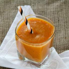 Orange Things Fruit & Vegetable Smoothie