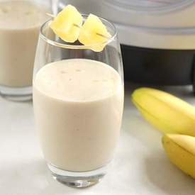 Coconut pineapple banana smoothie