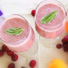 Cherry Apricot Red Grapes Smoothie