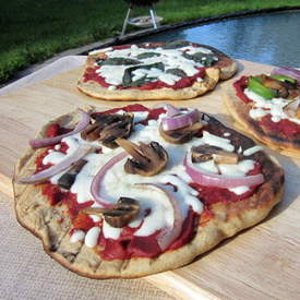 Individual Grilled Veggie Pizzas 