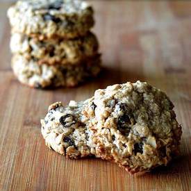 Old Fashioned Oatmeal Raisin Cookies