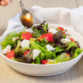 Strawberry goat cheese salad