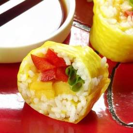 Mango Red Pepper Sushi