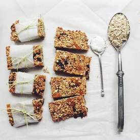 Baked Oatmeal Bars