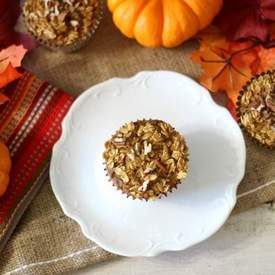 Individual Baked Pumpkin Pie Oatmeal Cups