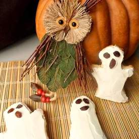 Ghost biscuits with cream cheese