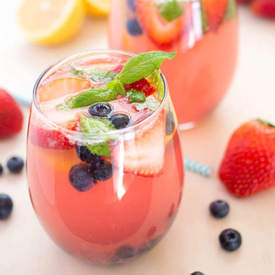 Spiked Berry Lemonade 