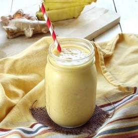 Turmeric Ginger Colada Smoothie