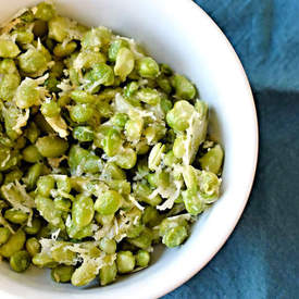 Crispy Parmesan Garlic Edamame