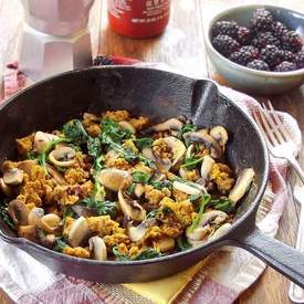 Savory Spinach and Mushroom Chickpea Scramble