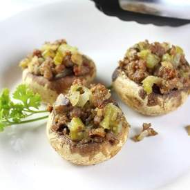 Thanksgiving Stuffed Mushrooms