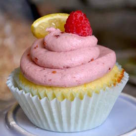 Lemon Cupcakes with Raspberry Frosting