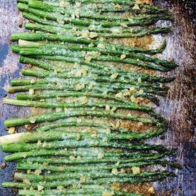 Roasted Asparagus with Garlic and Parmesan