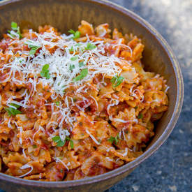 Sun Dried Tomato Pesto Pasta