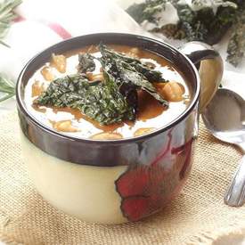 Tuscan Bean Soup with Kale Chips