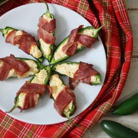 Jalapeno Poppers Wrapped in Bacon 