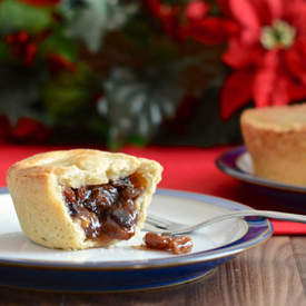 Traditional deep-filled mince pies