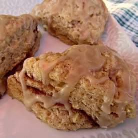 Mini Apple Cinnamon Swirl Scones with Caramel Driz