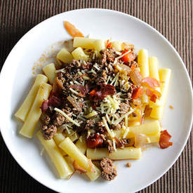 Bolognese Sauce with Crispy Prosciutto