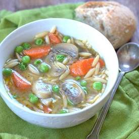 Vegetable Orzo Pesto Soup