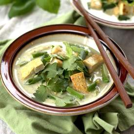 Thai Green Curry with Tofu and Veggies