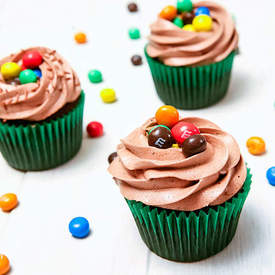Chocolate M&M Crispy Cupcakes
