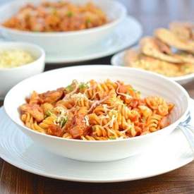 Barbecue Chicken and Bacon Pasta