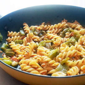 Roasted Capsicum, Tomato and Olive Pasta