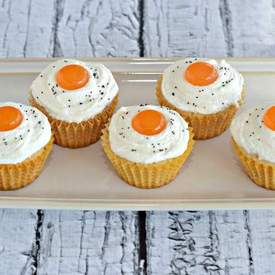 Bacon and Eggs Cupcakes