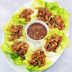 Copycat PF Changâ€™s Chicken Lettuce Wraps