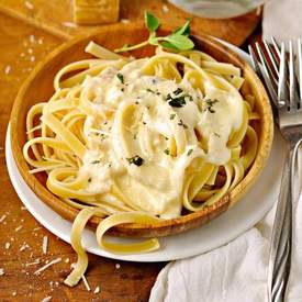 Best Ever Fettuccine Alfredo