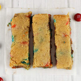 M&Mâ€™s Cookie Sticks