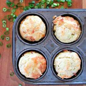 Bacon Scallion Cheddar Corn Muffin 