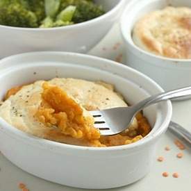 Cheesy pumpkin lentil pot pies