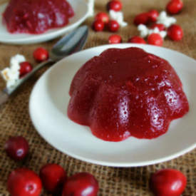 How to Make Jellied Cranberry Sauce