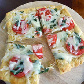 Easy Caprese Personal Pizzas