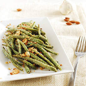 Garlic almonds roasted green beans
